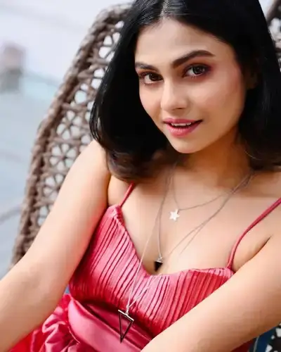Call Girls Service in Chauri Chaura